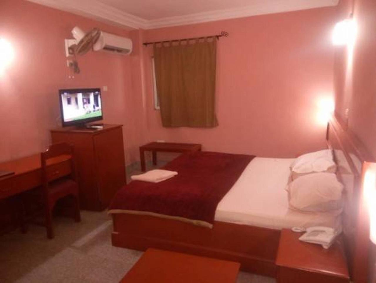 Hotel Newcastle Lagos Eksteriør billede