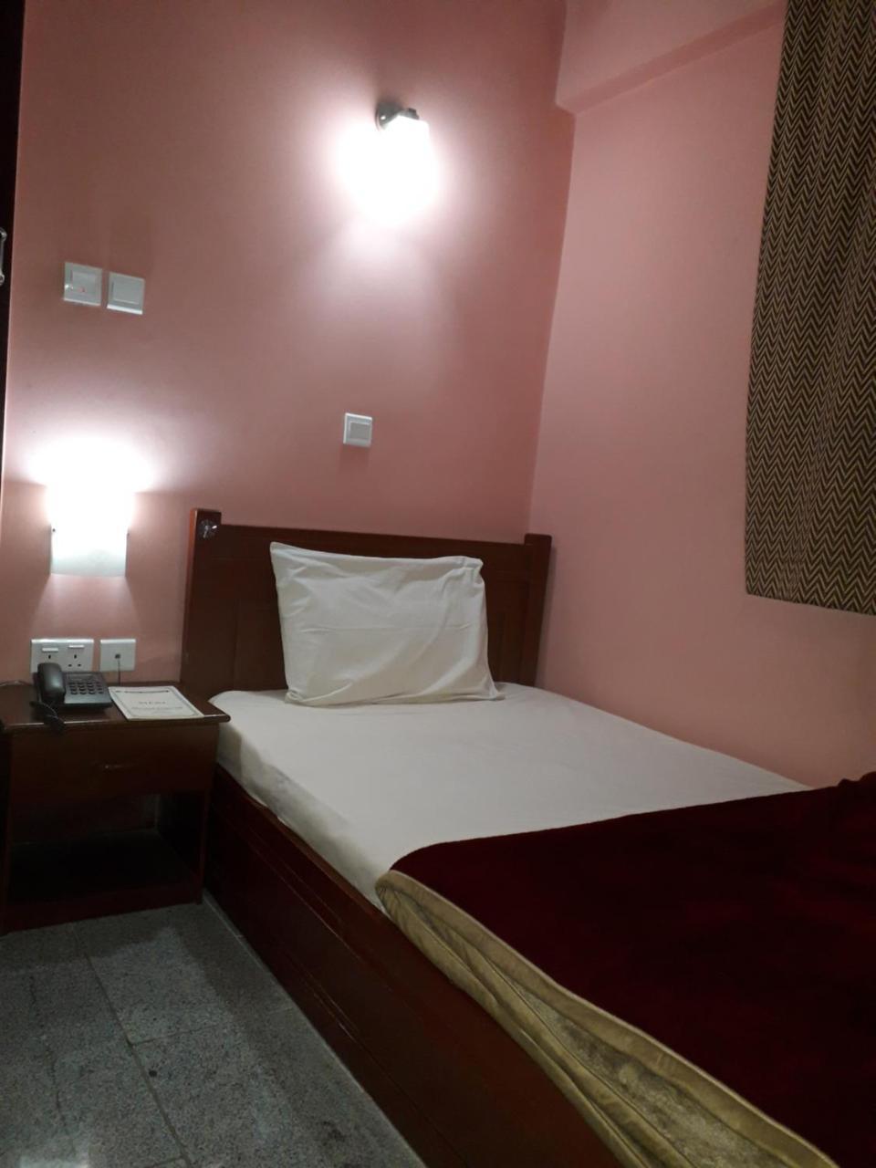 Hotel Newcastle Lagos Eksteriør billede